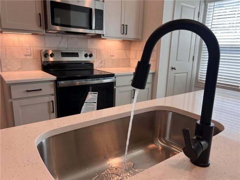Furnished interior view inside a new home in Nickel Creek at Newnan Crossing, Newnan (Image 6).