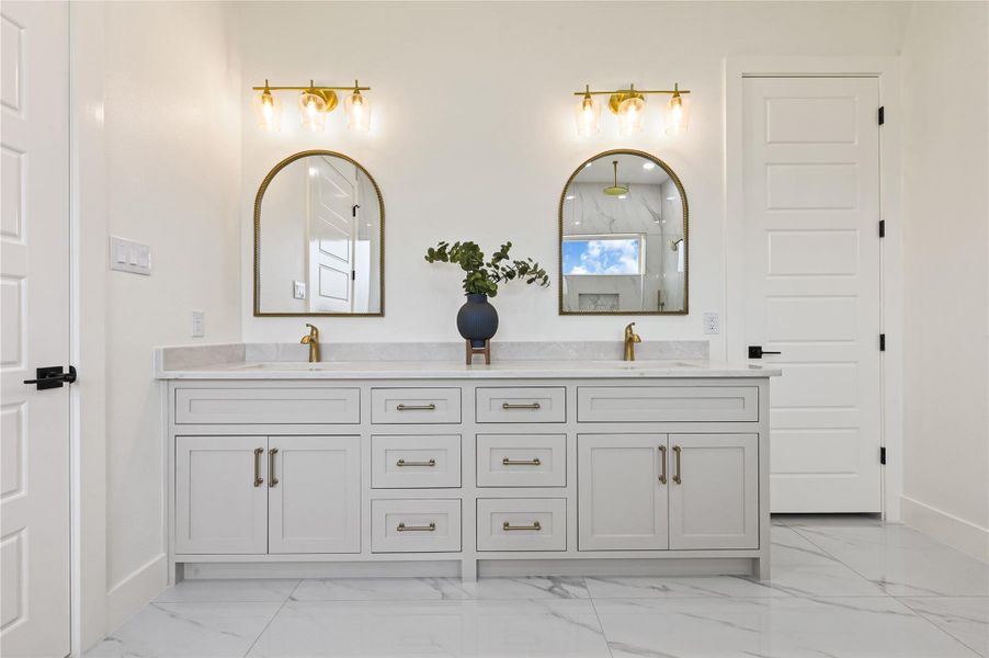 Furnished interior view inside a new home in , Conroe (Image 10). Furnished interior view inside a new home in , Conroe (Image 10).