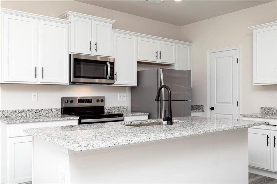 Furnished interior view inside a new home in Lake Preserve at Jackson Trail, Jefferson (Image 7). Furnished interior view inside a new home in Lake Preserve at Jackson Trail, Jefferson (Image 7).