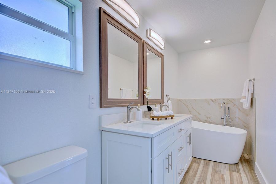 Furnished interior view inside a new home in , Sebring (Image 12).