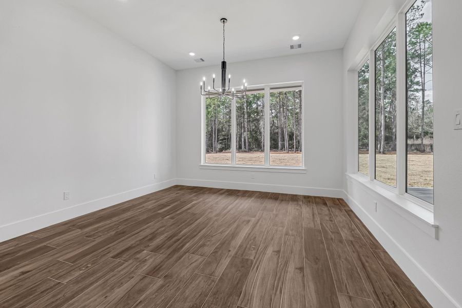 Spacious, unfurnished interior of a new home in , Montgomery (Image 16).