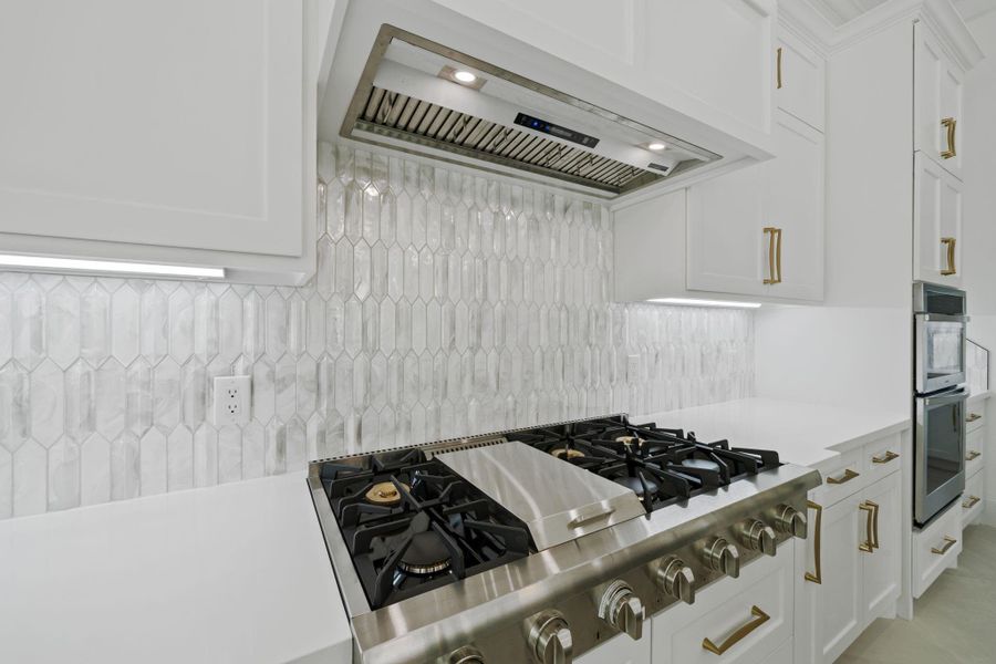 Image 30 of a home in .