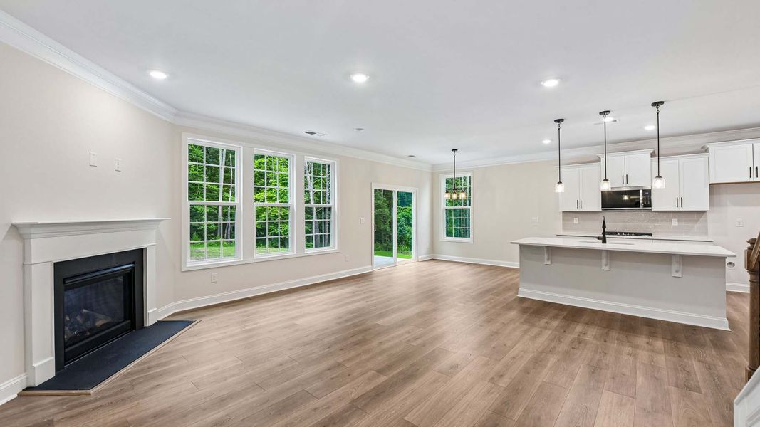 Spacious, unfurnished interior of a new home in Sylvan Creek, Denver (Image 12). Spacious, unfurnished interior of a new home in Sylvan Creek, Denver (Image 12).