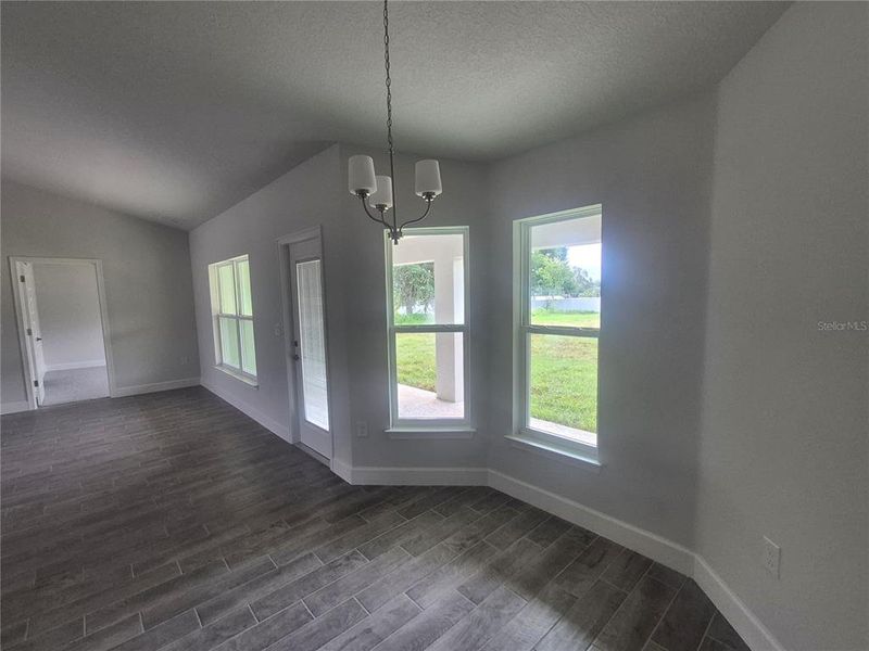 Spacious, unfurnished interior of a new home in Hill Country Estates, Dade City (Image 58).