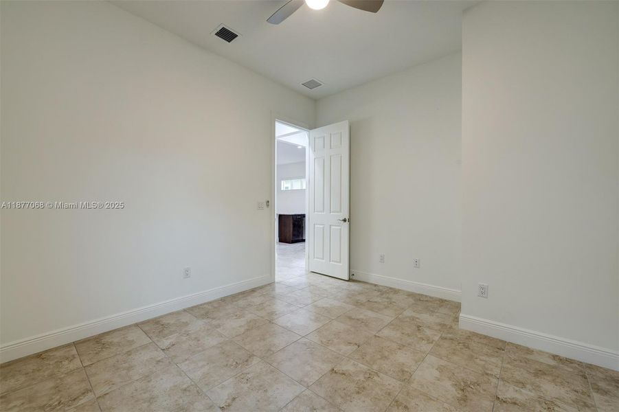 Spacious, unfurnished interior of a new home in , Port St. Lucie (Image 21).