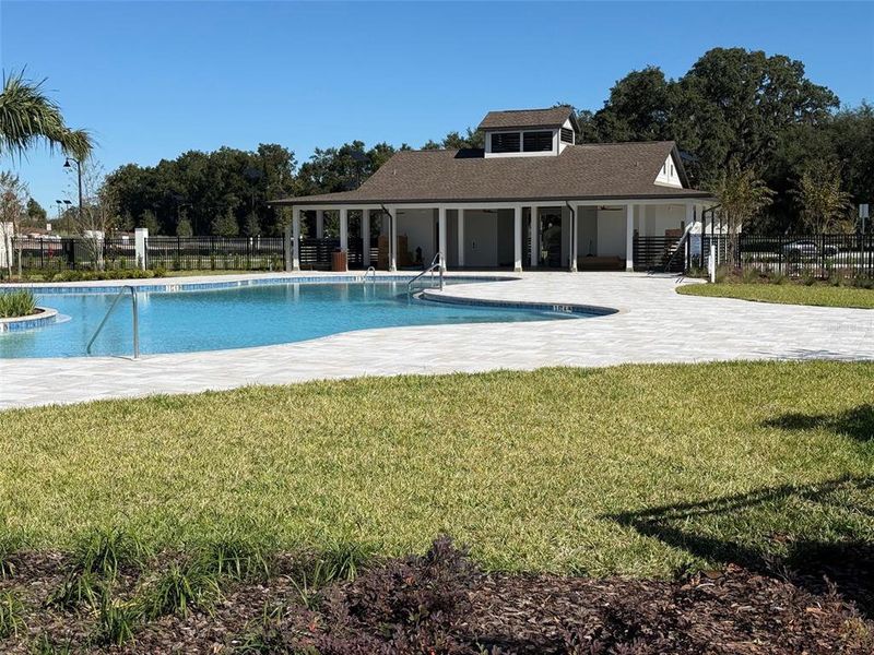 Community amenities in , Lady Lake (Image 15).