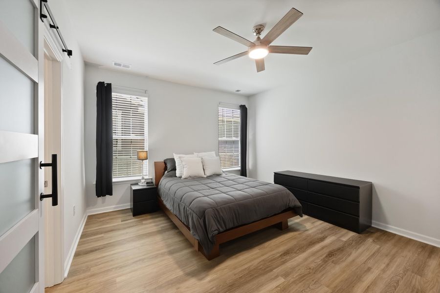 Furnished interior view inside a new home in , Beaufort (Image 14).