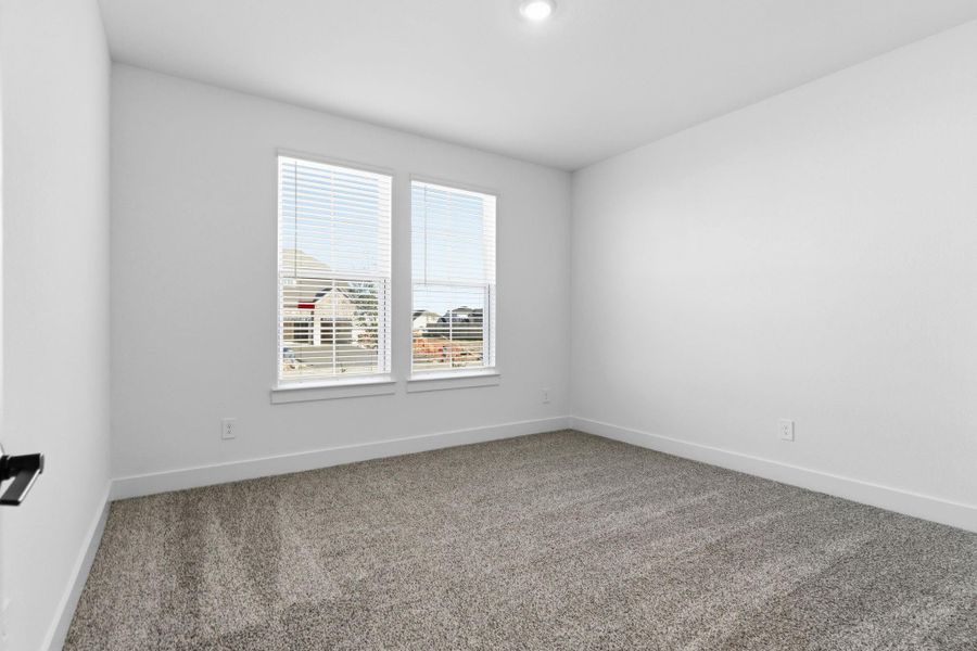 Spacious, unfurnished interior of a new home in , League City (Image 39).