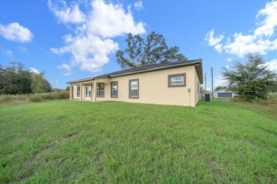Exterior details and patio area of a home in , Dunnellon (Image 26). Exterior details and patio area of a home in , Dunnellon (Image 26).
