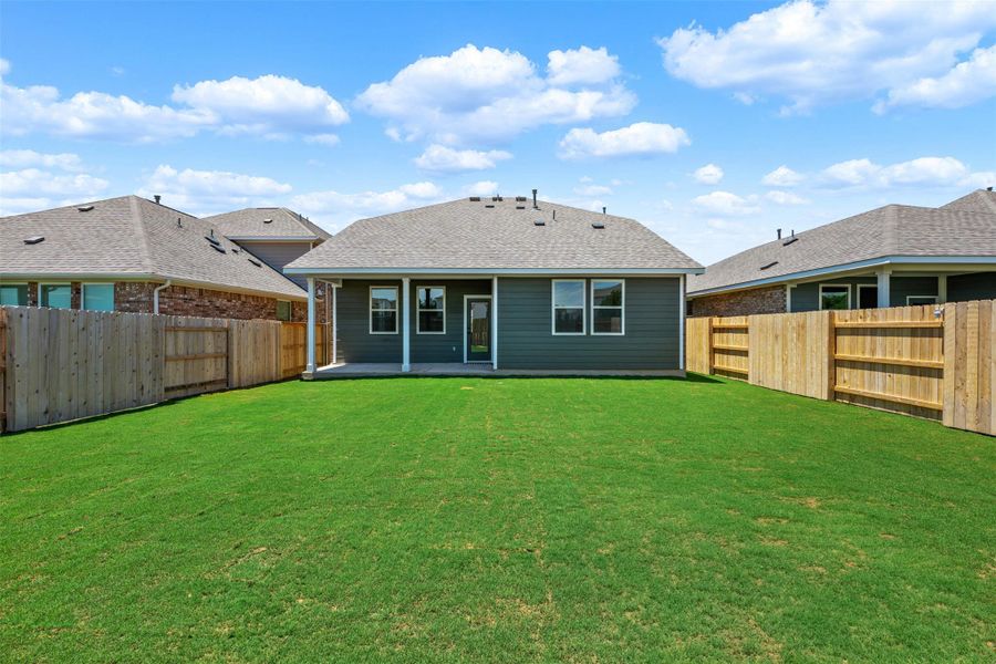Representative images and renderings are for illustrative purposes. Actual structural options and design finishes of home may vary. Representative images and renderings are for illustrative purposes. Actual structural options and design finishes of home may vary.