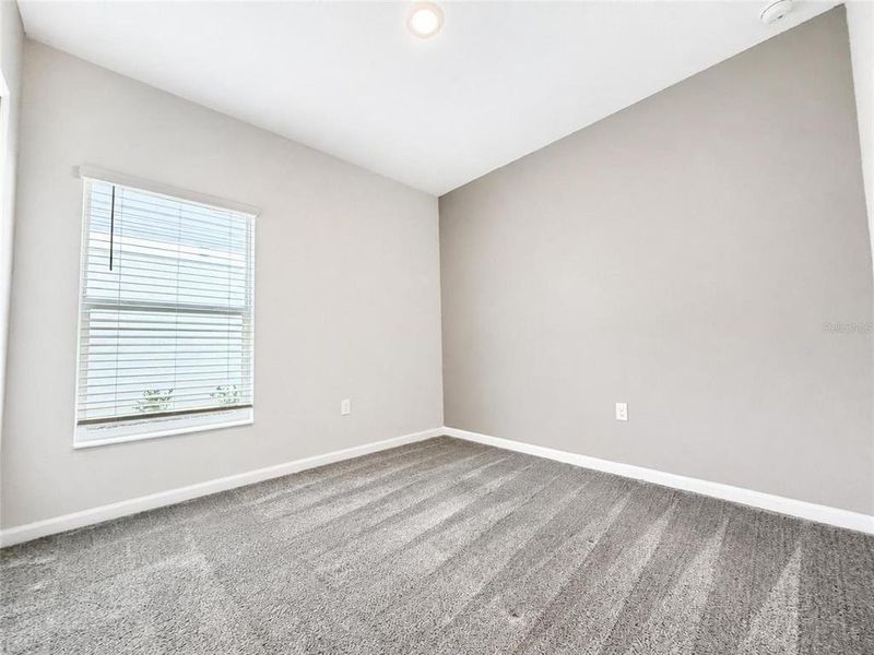 Spacious, unfurnished interior of a new home in , Kissimmee (Image 13).
