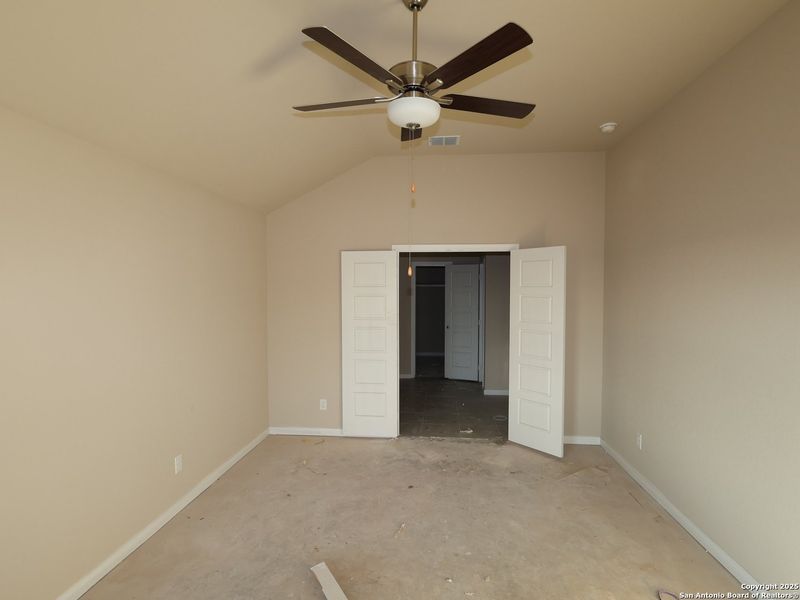 Image 25 of a home in Greenspoint Heights. Image 25 of a home in Greenspoint Heights.