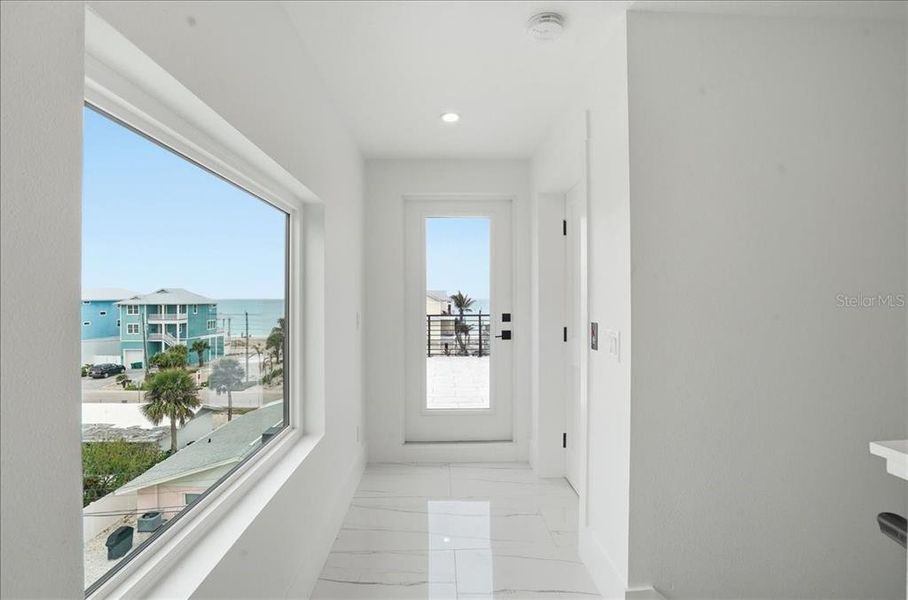 Spacious, unfurnished interior of a new home in , Englewood (Image 22).