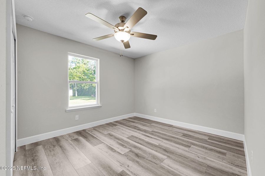 Spacious, unfurnished interior of a new home in , Jacksonville (Image 21).