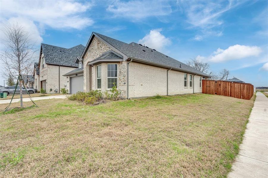 Exterior details and patio area of a home in , Princeton (Image 3).