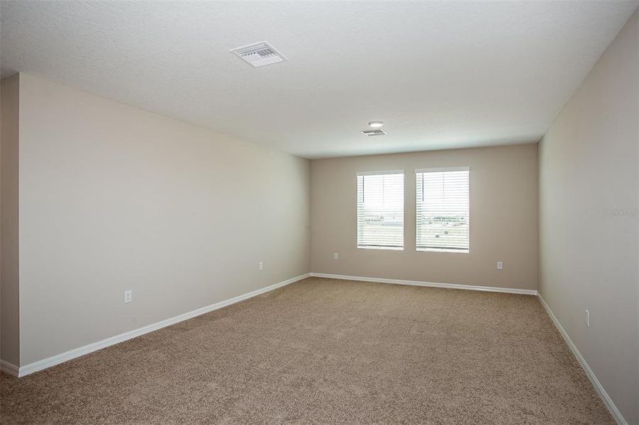 Spacious, unfurnished interior of a new home in Lawson Dunes, Haines City (Image 24). Spacious, unfurnished interior of a new home in Lawson Dunes, Haines City (Image 24).
