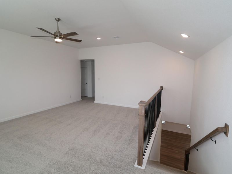 Spacious, unfurnished interior of a new home in Miller's Pond, Rosenberg (Image 19).