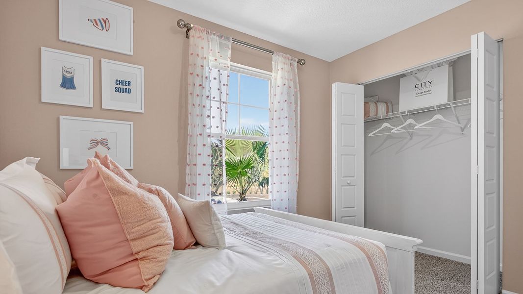 Representative furnished interior of a home built from the Baxter by D.R. Horton in Liberty Cove, Yulee (Image 23).