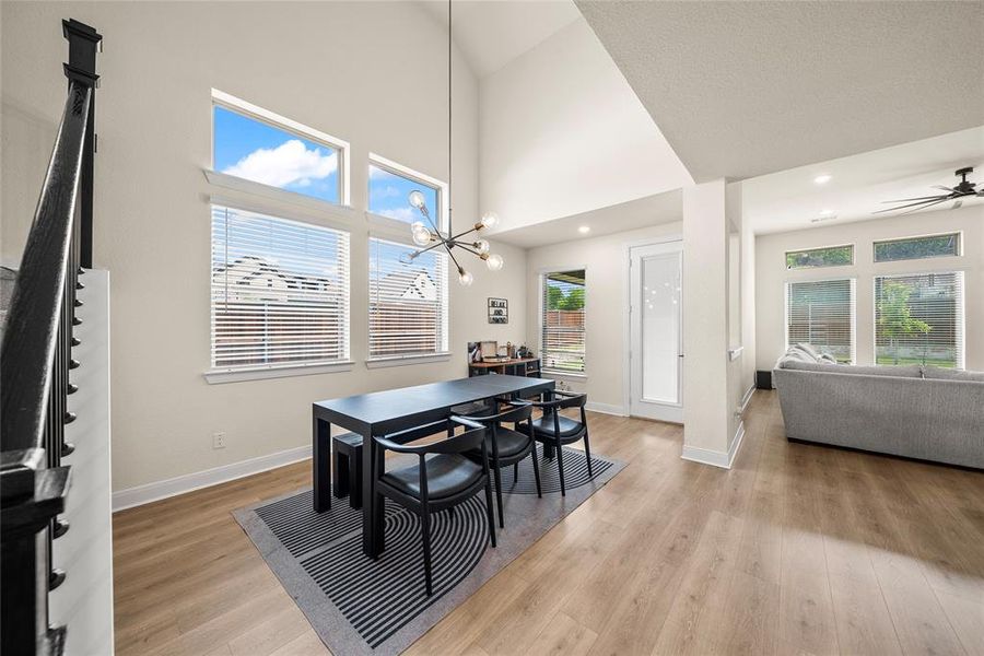Furnished interior view inside a new home in Willow Grove, Melissa (Image 17).