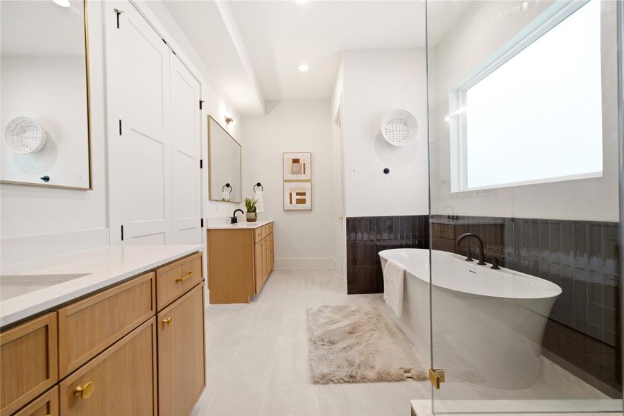 Furnished interior view inside a new home in , Houston (Image 15).