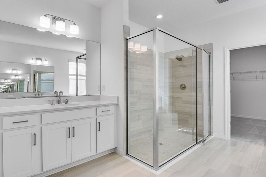 Furnished interior view inside a new home in Ardisia Park, New Smyrna Beach (Image 10).