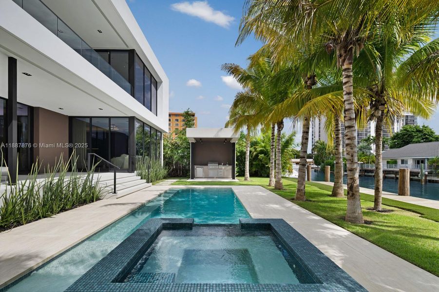 Image 52 of a home in .