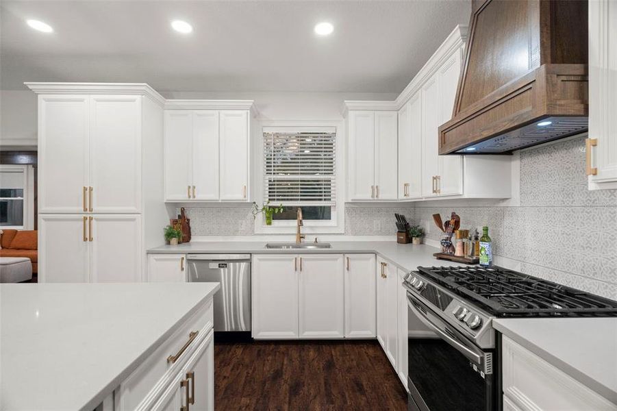 Furnished interior view inside a new home in , Webster (Image 5).