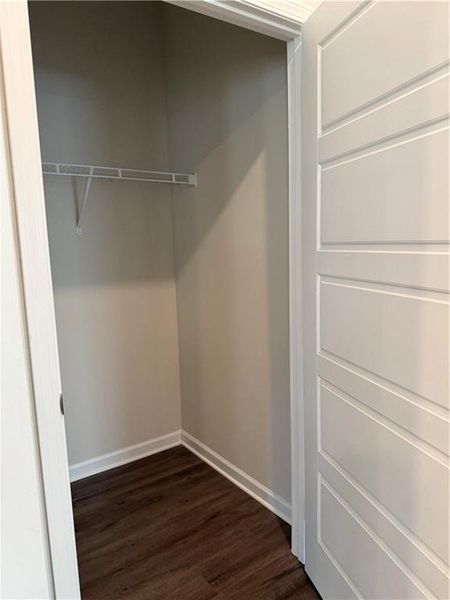 Spacious, unfurnished interior of a new home in Villages at Cedar Hill, Dallas (Image 31).