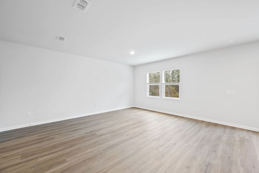 Spacious, unfurnished interior of a new home in Grand Arbor, Blythewood (Image 23). Spacious, unfurnished interior of a new home in Grand Arbor, Blythewood (Image 23).