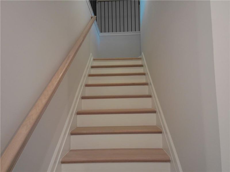 Close-up of interior finishes inside a home in Lake Shore, Winder (Image 20).