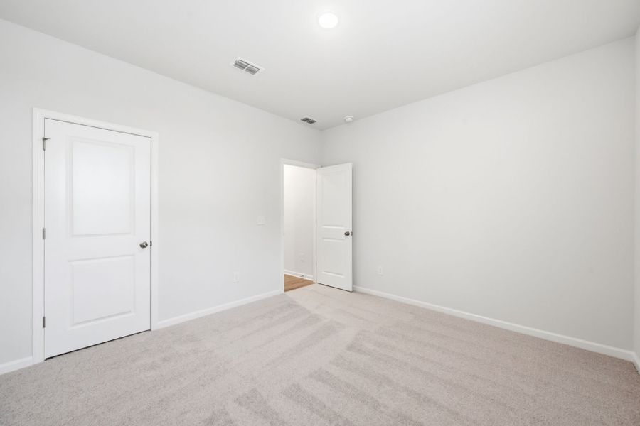 Spacious, unfurnished interior of a new home in Grand Arbor, Blythewood (Image 21). Spacious, unfurnished interior of a new home in Grand Arbor, Blythewood (Image 21).