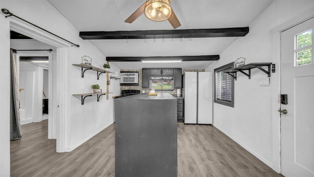 Furnished interior view inside a new home in , Weatherford (Image 7).