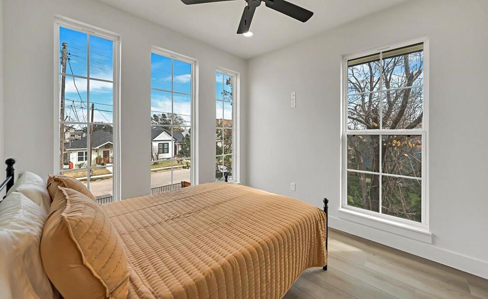 Furnished interior view inside a new home in , Waco (Image 67).