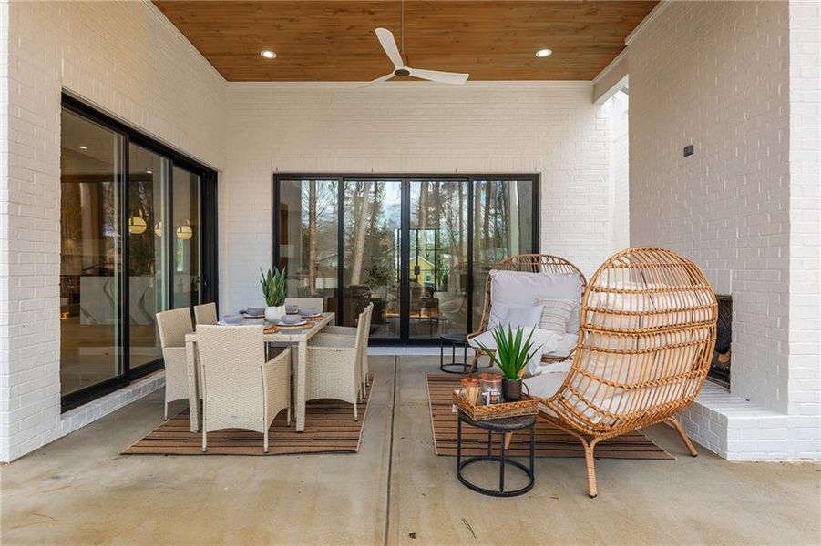 Exterior details and patio area of a home in , Alpharetta (Image 4).
