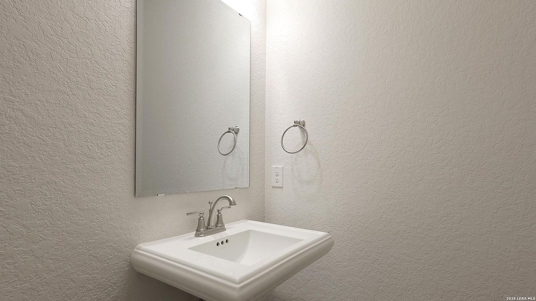 Close-up of interior finishes inside a home in Haby Hill, San Antonio (Image 17).