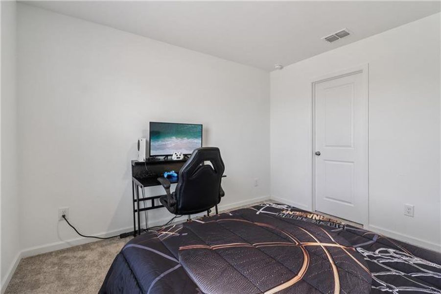 Image 60 of a home in .