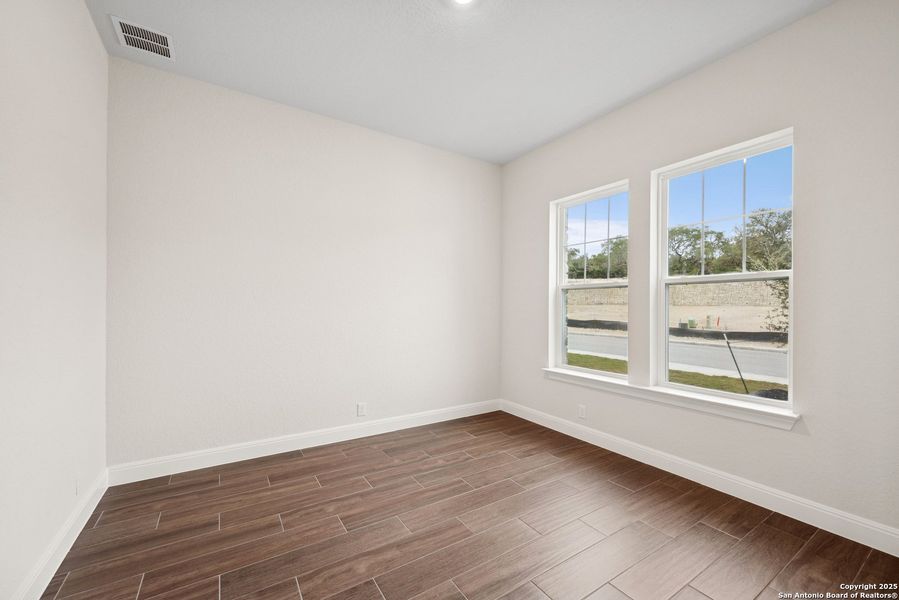 Spacious, unfurnished interior of a new home in Windsong - Reserve Series, Boerne (Image 25). Spacious, unfurnished interior of a new home in Windsong - Reserve Series, Boerne (Image 25).