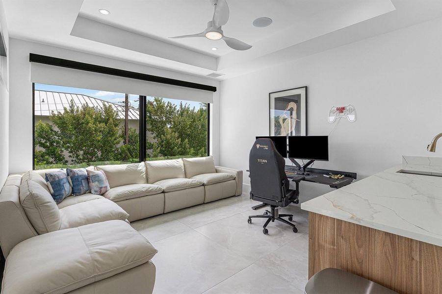 LOFT LOFT