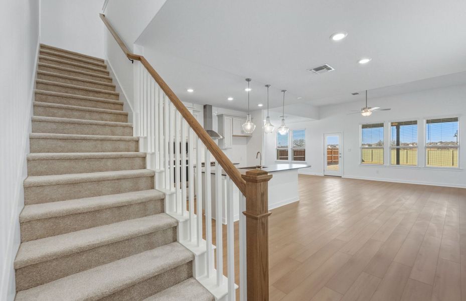 Spacious, unfurnished interior of a new home in Santa Rita Ranch, Liberty Hill (Image 42).