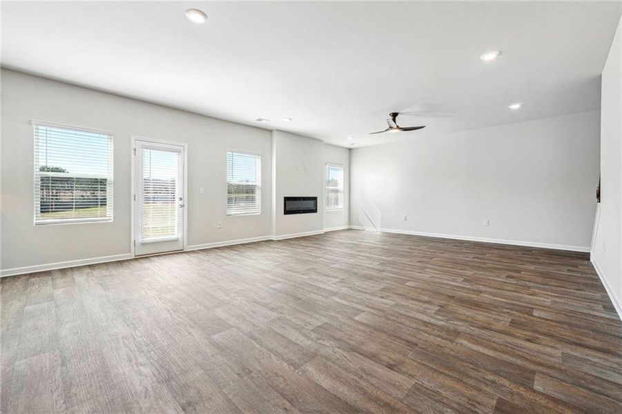 Spacious, unfurnished interior of a new home in Conner Springs, Social Circle (Image 12). Spacious, unfurnished interior of a new home in Conner Springs, Social Circle (Image 12).