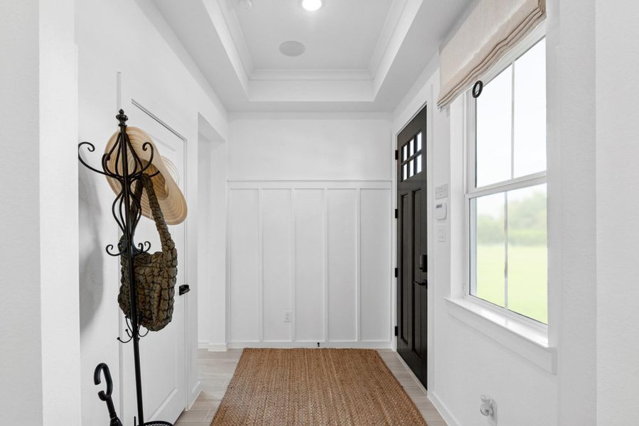 Welcoming foyer (*Photo not of actual home and used for illustration purposes only.) Welcoming foyer (*Photo not of actual home and used for illustration purposes only.)