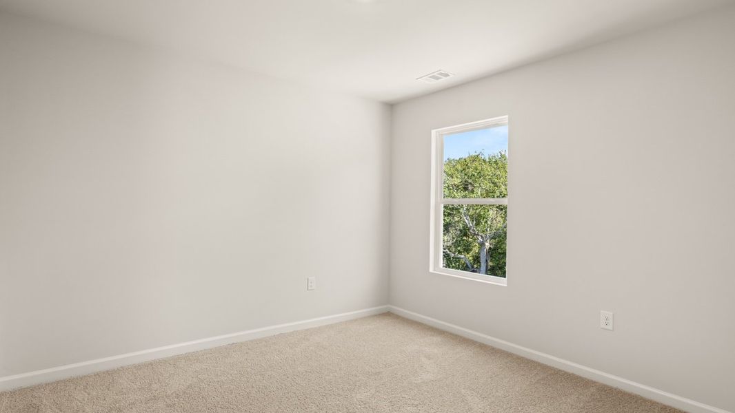 Spacious, unfurnished interior of a new home in Rolling Meadows, Jasper (Image 29).