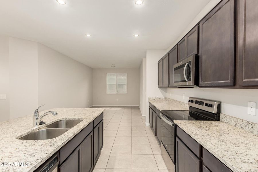 12 Siphon Draw 12 Siphon Draw