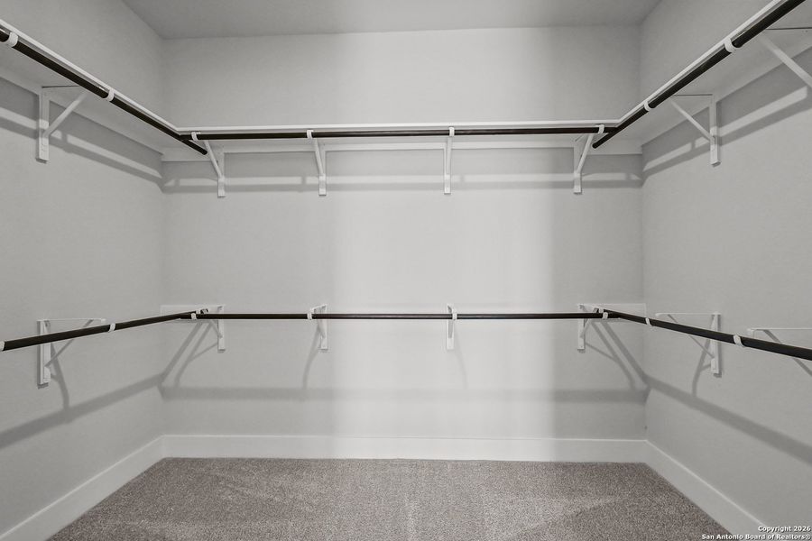 Spacious, unfurnished interior of a new home in Mayfair 50', New Braunfels (Image 28).