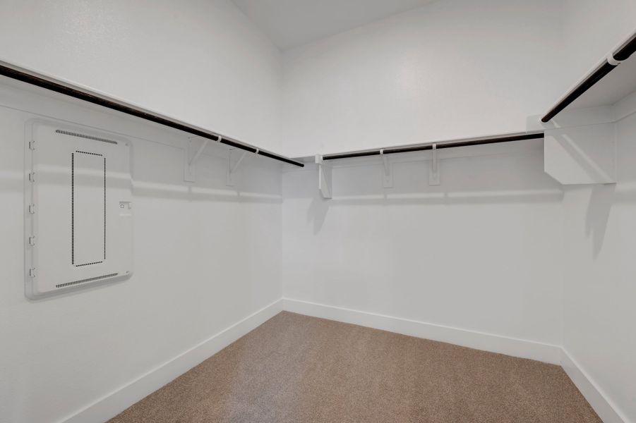 Spacious, unfurnished interior of a new home in LaPrelle, Fort Worth (Image 22).