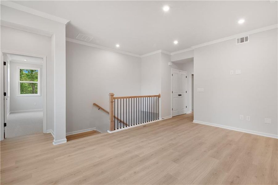 Spacious, unfurnished interior of a new home in Tiberon Woods, Cumming (Image 28).