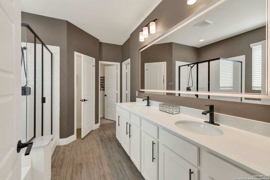 Furnished interior view inside a new home in , New Braunfels (Image 28).