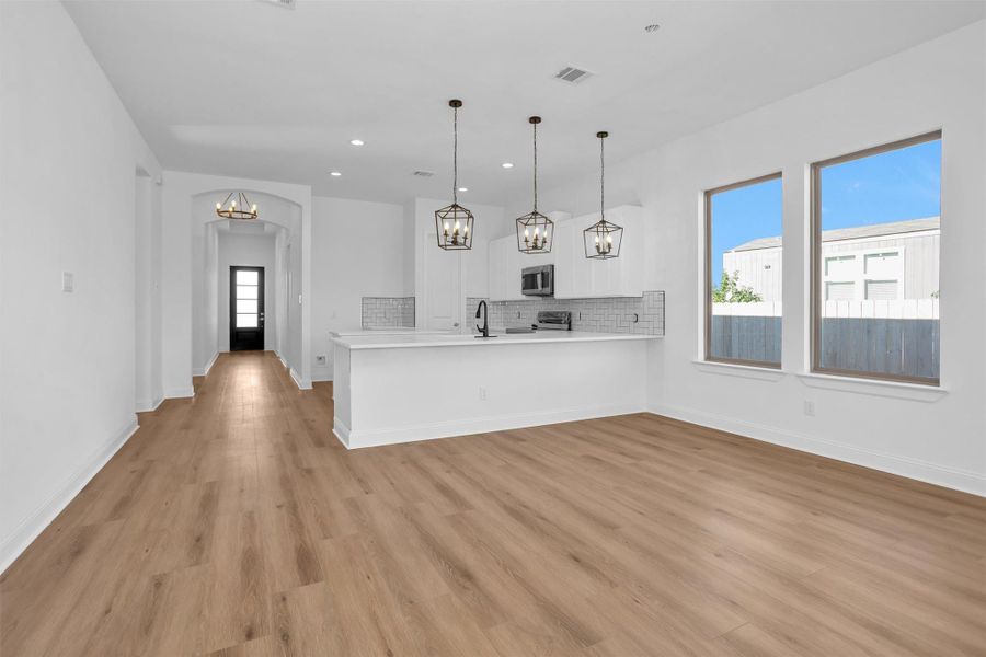 Spacious, unfurnished interior of a new home in , Cleveland (Image 11).