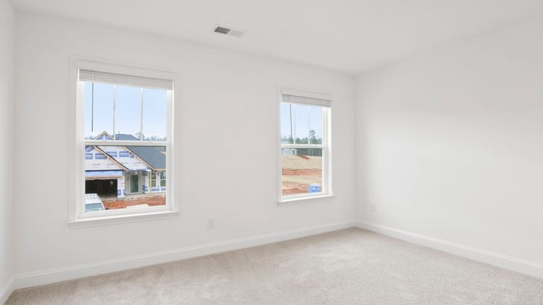 Spacious, unfurnished interior of a new home in Briargate, Fountain Inn (Image 23).