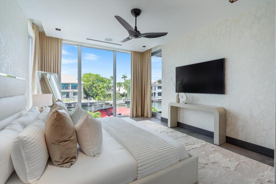 26-1528 SE 11th Street Ft. Lauderdale, F 26-1528 SE 11th Street Ft. Lauderdale, F